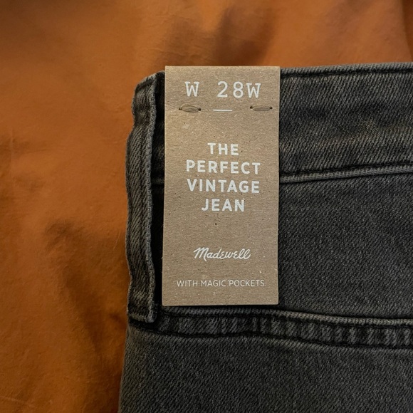 The Plus Perfect Vintage Jean in Cosner Wash: Knee-Rip Edition - Picture 4 of 6